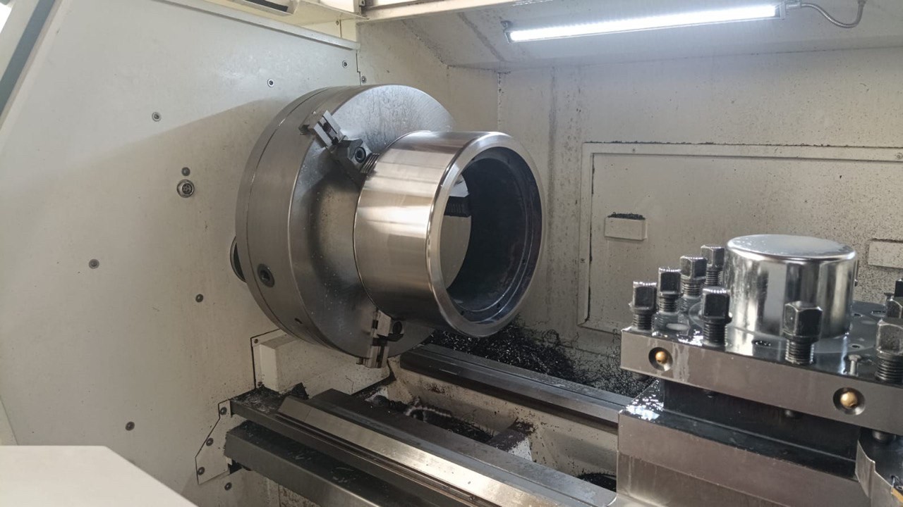 Токарные работы на ЧПУ с патроном до Ф800